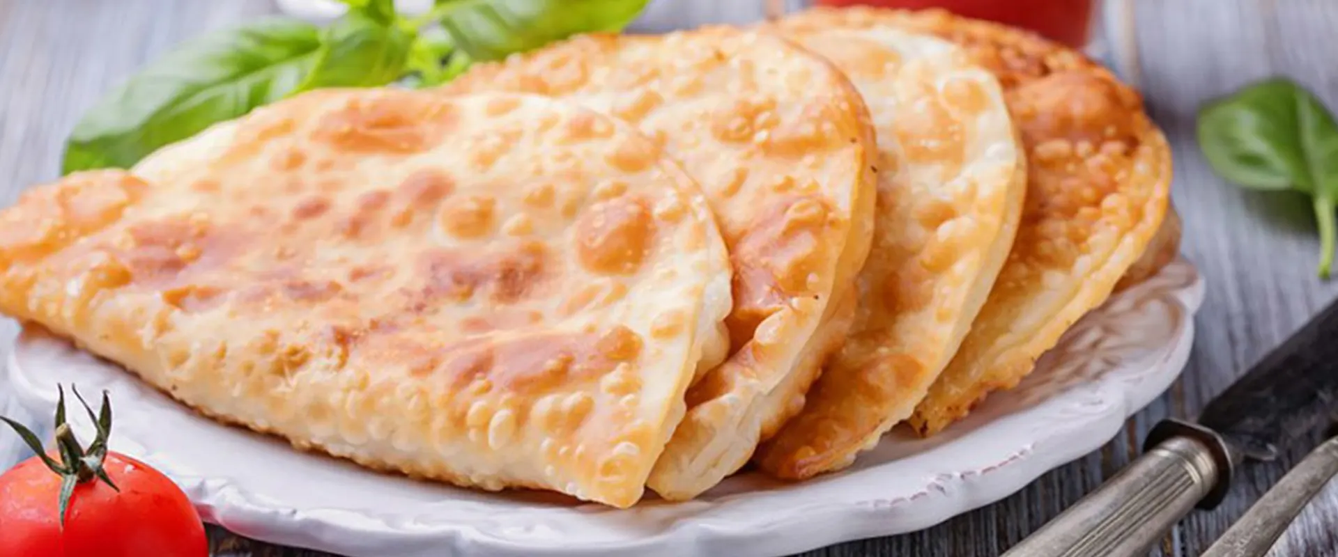 Susurluk Tostu - Ayranı - Gözleme - Çiğ Börek ve Kahvaltı